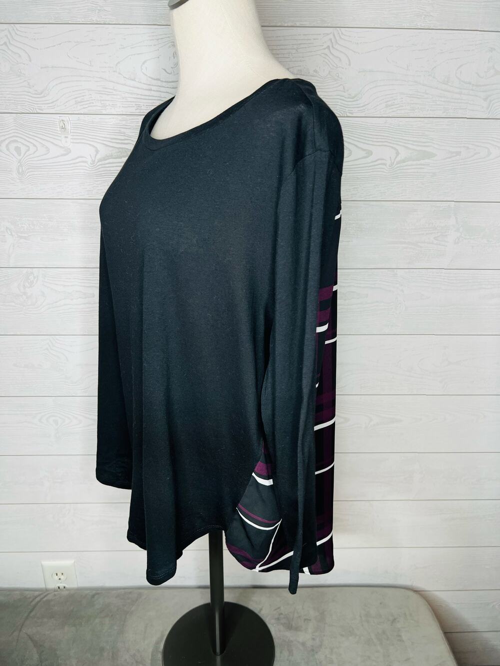 LOFT Outlet Black 3/4 Sleeve Top with Plaid Back Detail -NWT- Size XL